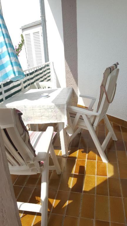 Apartment Bajuti Primosten Ngoại thất bức ảnh
